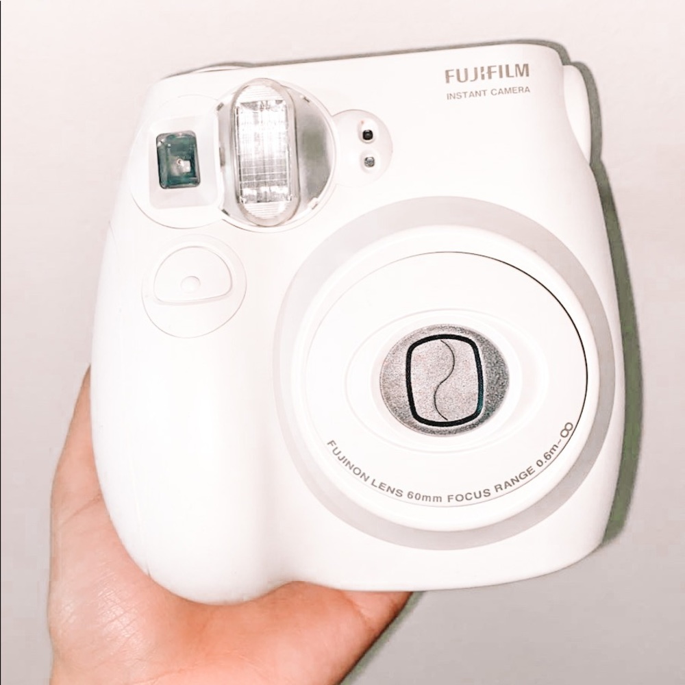 INSTAX MINI CAMERA